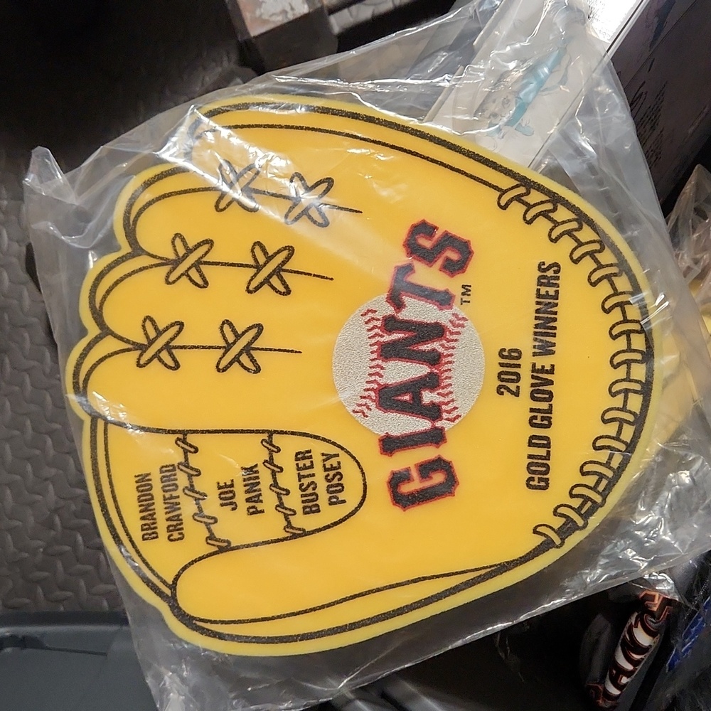 SF GIANTS gold glove